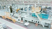 FIMAKO公司订购的力劲6000T超大型二板式注塑机进入验机阶段